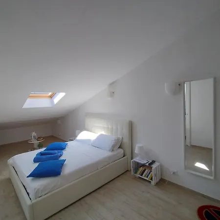 شقة Attic Design *